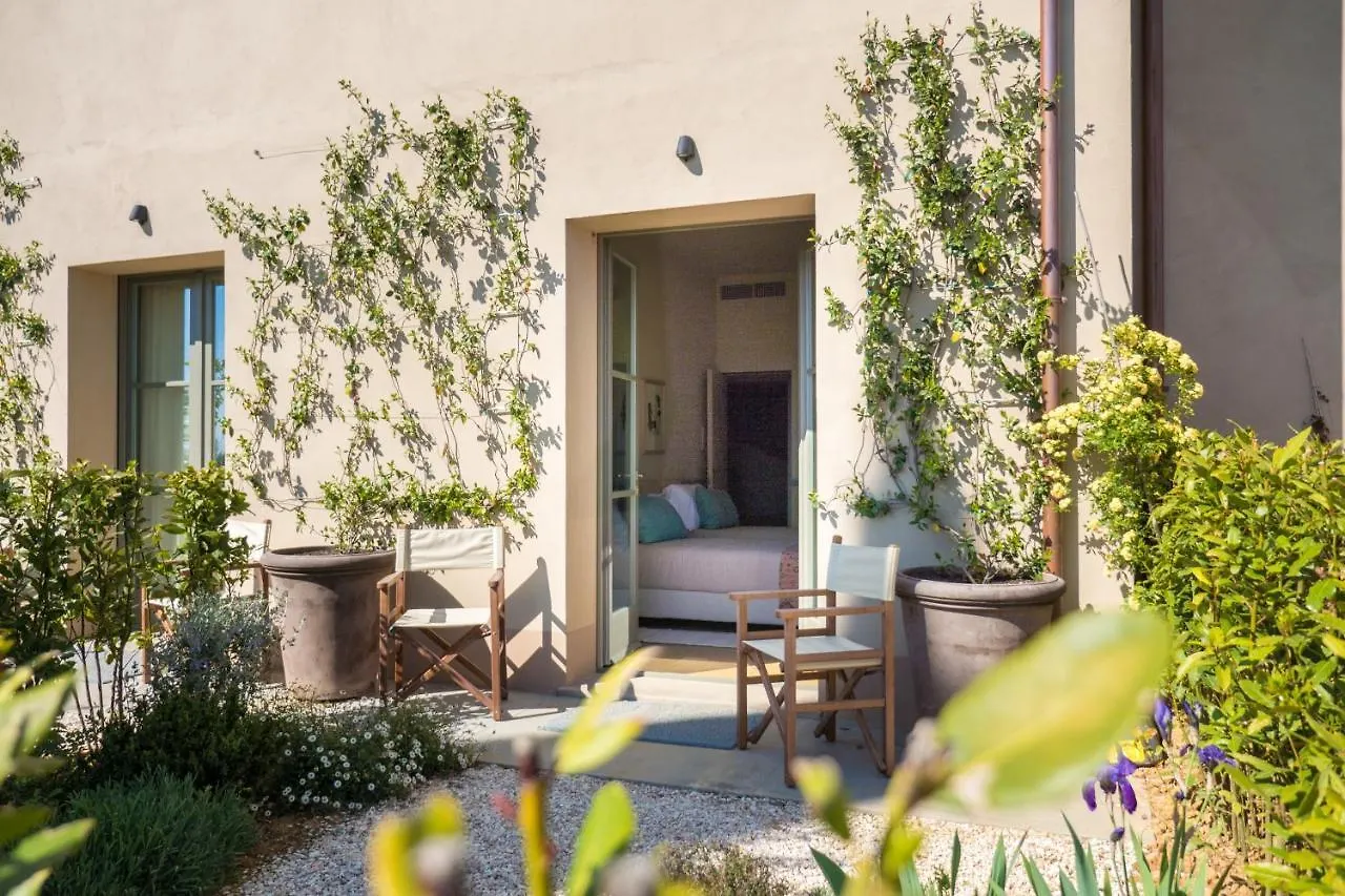 *** Hotel A440 In Tuscany Pienza Italy